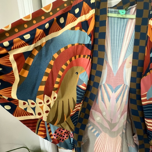 FARM Rio Colorful Patterned Top - Picture 6 of 11